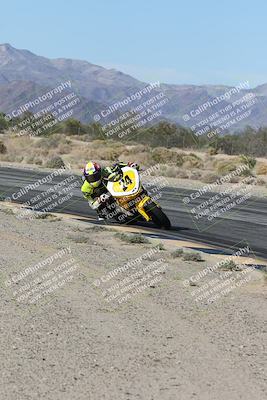 media/Dec-04-2025-Racers Edge (Thu) [[5ebc9f124d]]/2-A Group/1-Session 2 (Turn 7 Inside)/